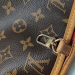 Louis Vuitton Neverfull Monogram — фото 11