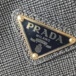 Prada Re-Edition 2000 — фото 10