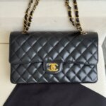 Chanel Classic Flap — миниатюра 1