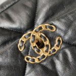 Chanel 19 Bag C — фото 14