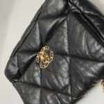 Chanel 19 Bag C — фото 17