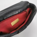 Chanel 19 Bag C — фото 8