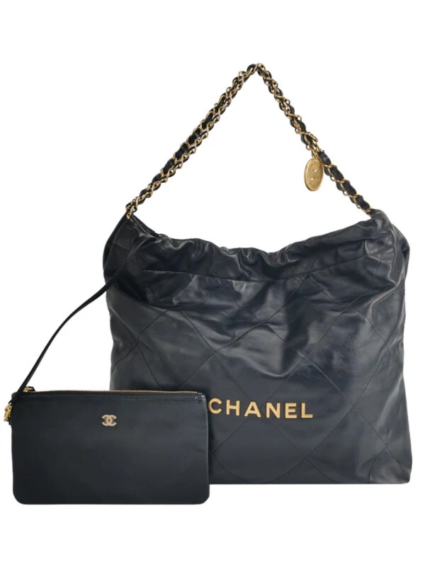 Chanel 22 Bag Logo — продано