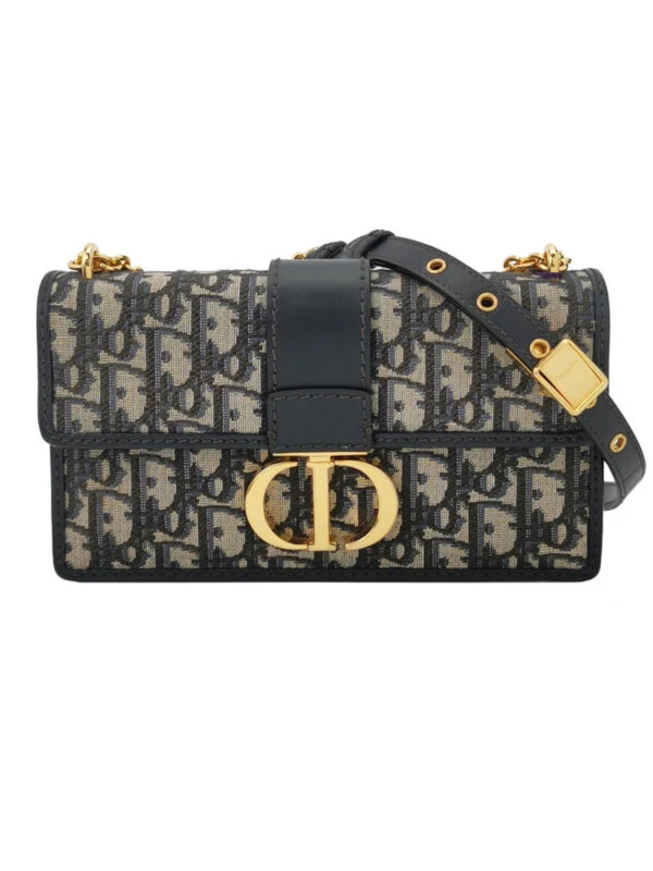 Dior 30 Montaigne East-West Oblique CD — продано