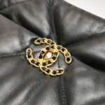 Chanel 19 Bag C — фото 13