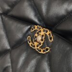 Chanel 19 Bag C — фото 14