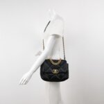 Chanel 19 Bag C — фото 2