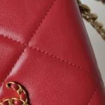Chanel 19 Bag C — фото 22