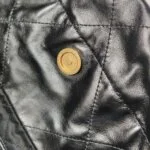 Chanel 22 Bag Logo — фото 13
