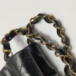 Chanel 22 Bag Logo — фото 16