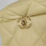 Chanel 19 Bag C — фото 17