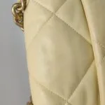 Chanel 19 Bag C — фото 31