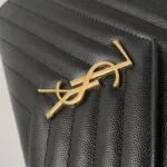 Saint Laurent Envelope VYSL — фото 15