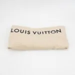 Louis Vuitton Cabas Light logo — фото 10