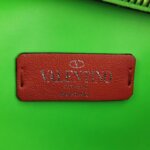Valentino Garavani Logo Belt Bag — фото 8