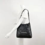 Chanel 22 Bag Logo — фото 2