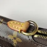 Louis Vuitton Utility Phonepocket Monogram — фото 17