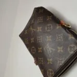 Louis Vuitton Utility Phonepocket Monogram — фото 21