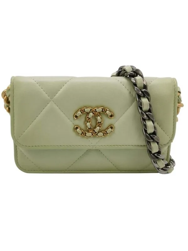 Chanel 19 Bag C — продано