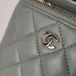 Chanel Vanity Case C — фото 11