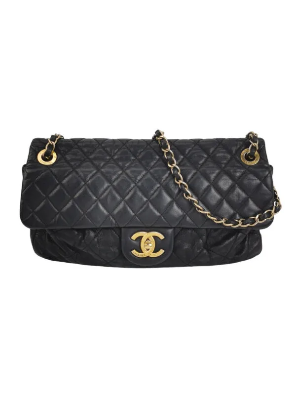 Chanel Flap Bag C — продано
