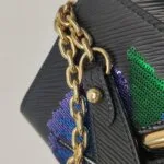 Louis Vuitton Twist LV (Луи Виттон) — фото 13