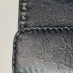 Valentino Garavani Waxed Calfskin Crossbody — фото 13