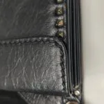 Valentino Garavani Waxed Calfskin Crossbody — фото 18