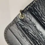 Valentino Garavani Waxed Calfskin Crossbody — фото 21