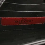 Valentino Garavani Waxed Calfskin Crossbody — фото 8