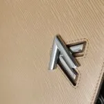 Louis Vuitton Twist LV (Луи Виттон) — фото 16