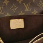 Louis Vuitton Pochette Metis East West — фото 8