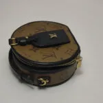 Louis Vuitton Boite Chapeau Reverse· (Луи Виттон) — фото 24