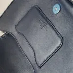 Valentino Garavani Colorblock Calfskin Crossbody — фото 17
