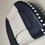 Valentino Garavani Colorblock Calfskin Crossbody — фото 22