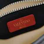 Valentino Garavani Colorblock Calfskin Crossbody — фото 8
