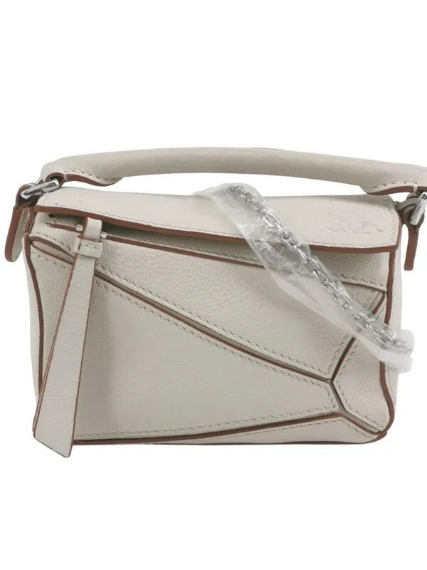 Loewe Puzzle Nano