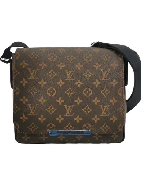 Louis Vuitton District Monogram