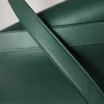 Valentino Garavani Calfskin Logo Crossbody — фото 23