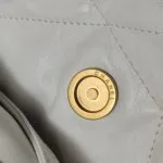 Chanel 22 Bag Logo — фото 14