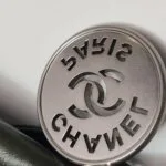Chanel 22 Bag Logo — фото 11
