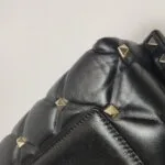 Valentino Garavani Rockstud Spike logo (Валентино) — фото 25