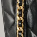 Chanel 19 Bag C — фото 15