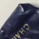 Chanel 22 Bag Logo — фото 16
