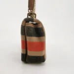 Burberry Lola logo (Бёрберри) — фото 3