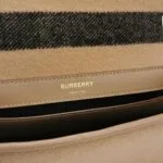 Burberry Lola logo (Бёрберри) — фото 8