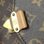 Louis Vuitton Pochette Metis S-lock — фото 16