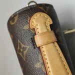 Louis Vuitton Pochette Metis S-lock — фото 21