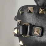 Valentino Garavani Calfskin Crossbody — фото 14
