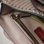 Valentino Garavani Lambskin Crossbody — фото 10
